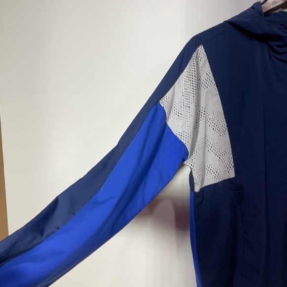 Adidas Jacket, Windbreaker, Blue & White, Zip-Up, Size See Measurements - Picture 5 of 14